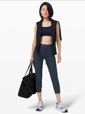 Lululemon Ready To Rulu Jogger Crop Womens